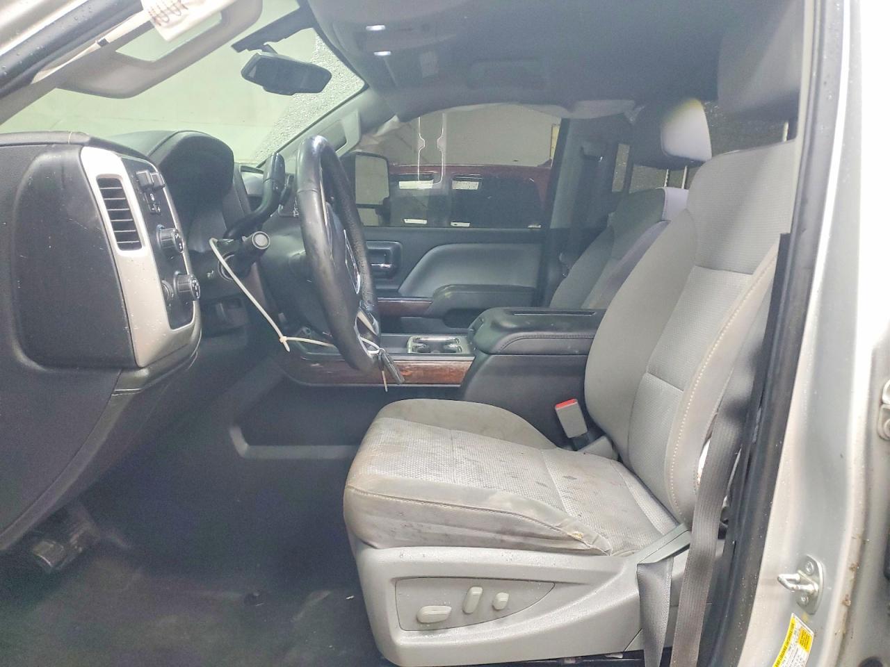 2017 GMC Sierra K2500 sle