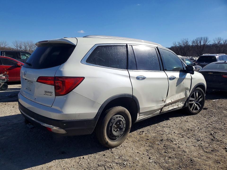 2018 Honda Pilot Touring