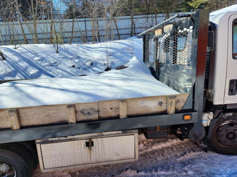 2012 ISU Zu npr Flatbed Dump Truck