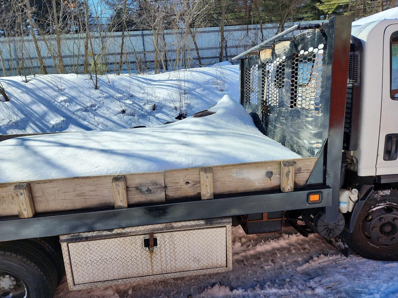 2012 ISU ZU NPR Flatbed Dump Truck