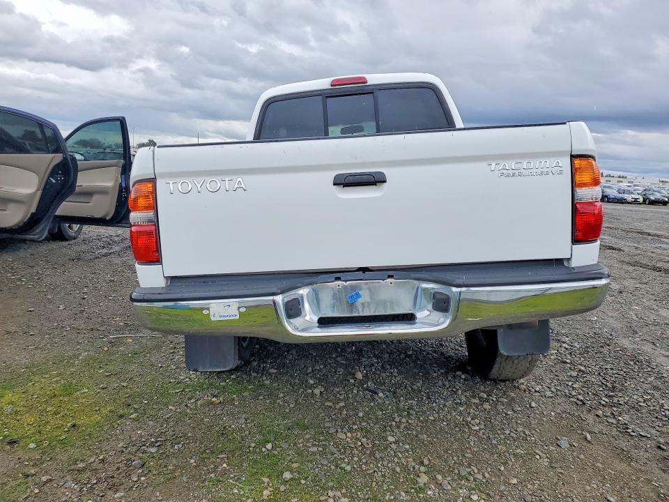2004 Toyota Tacoma Double cab Prerunner
