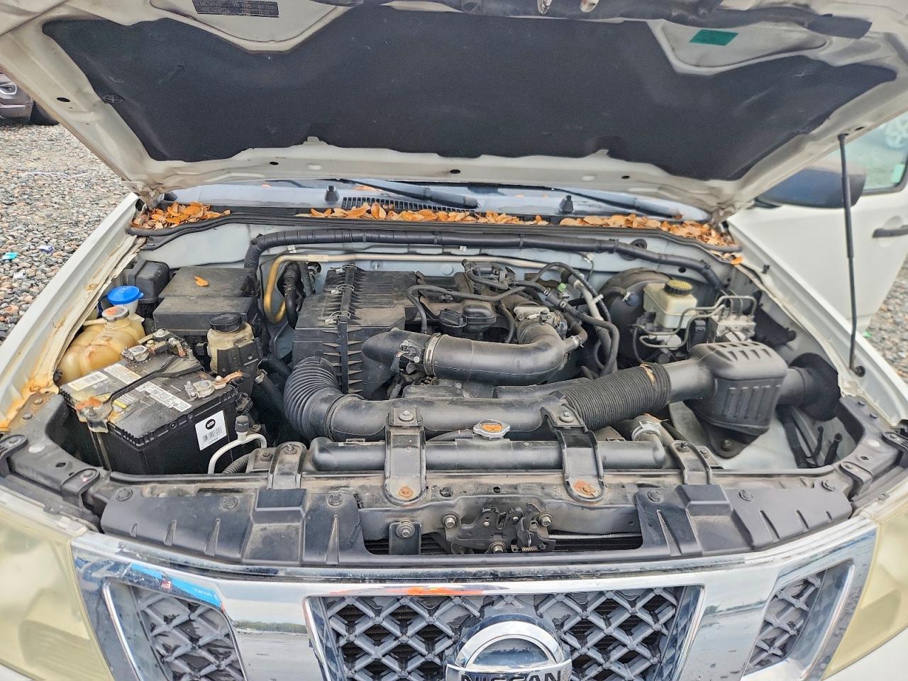 2015 Nissan Frontier S