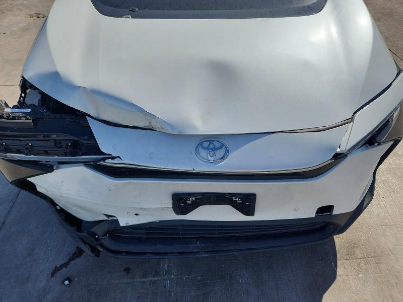 2024 Toyota Bz4x xle