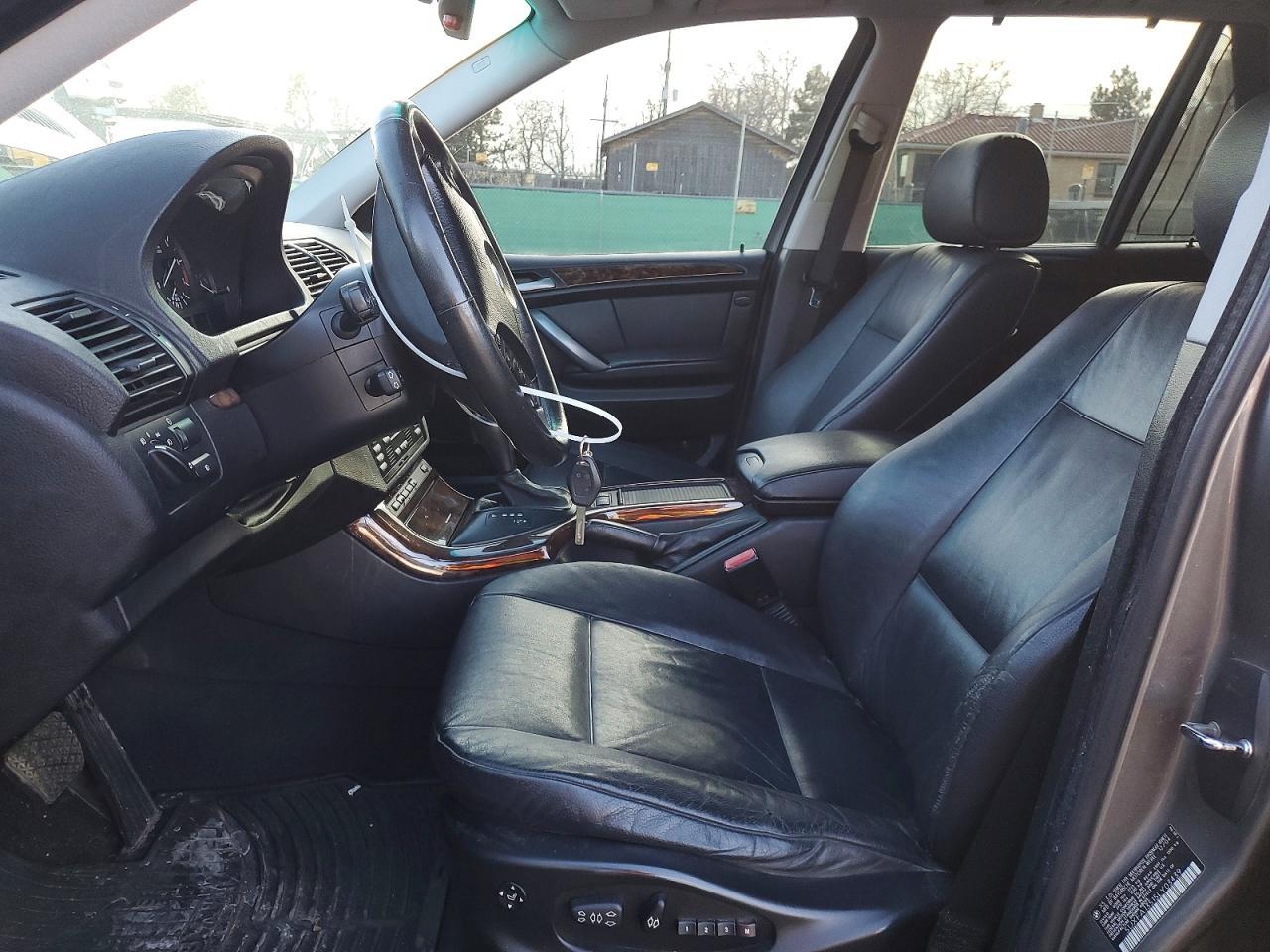 2005 BMW X5 3.0i