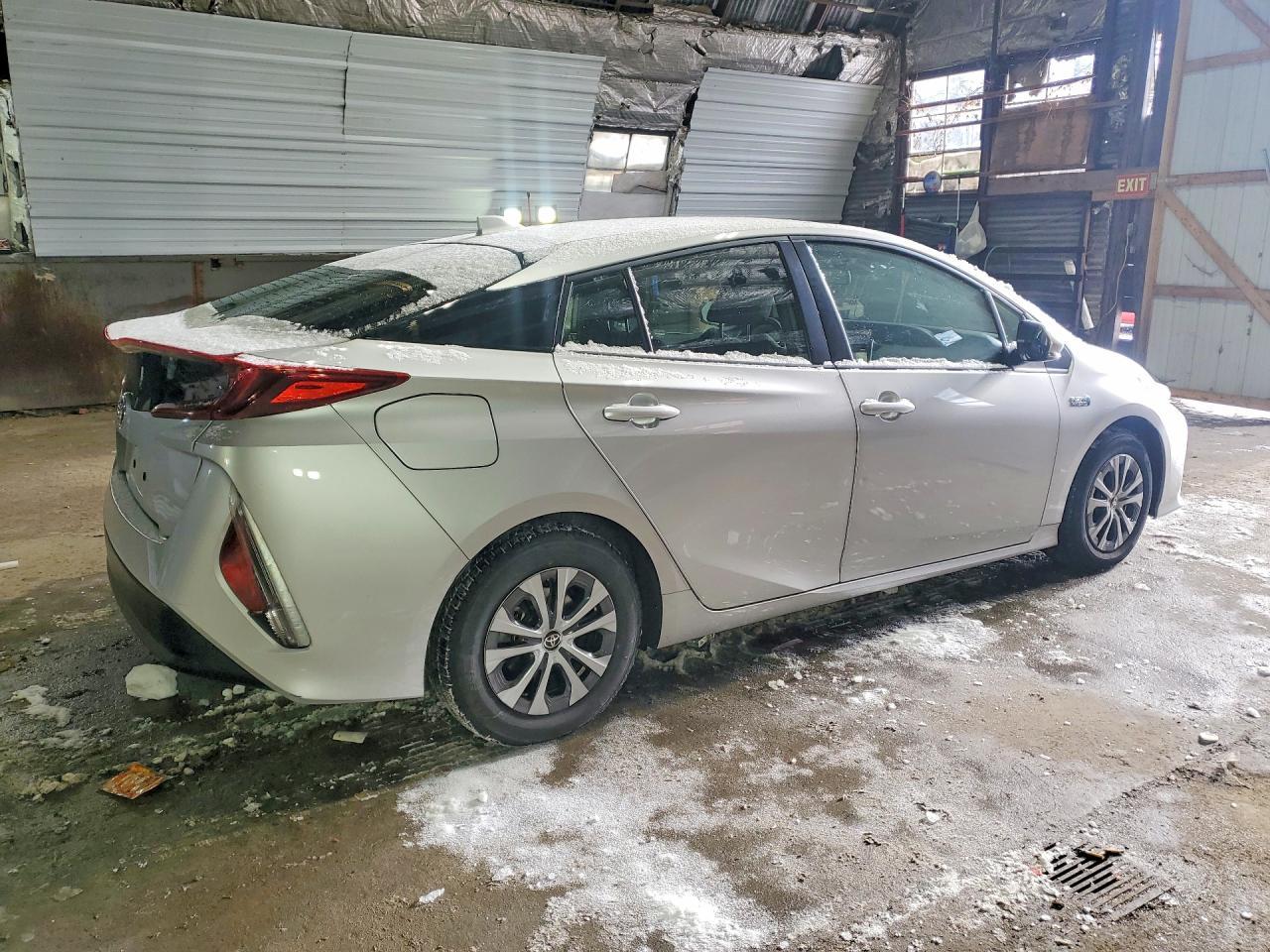 2022 Toyota Prius Prime le
