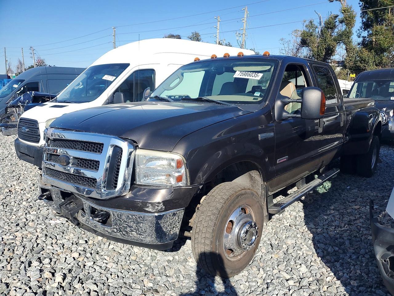 2006 Ford Super Duty F-350 W/D
