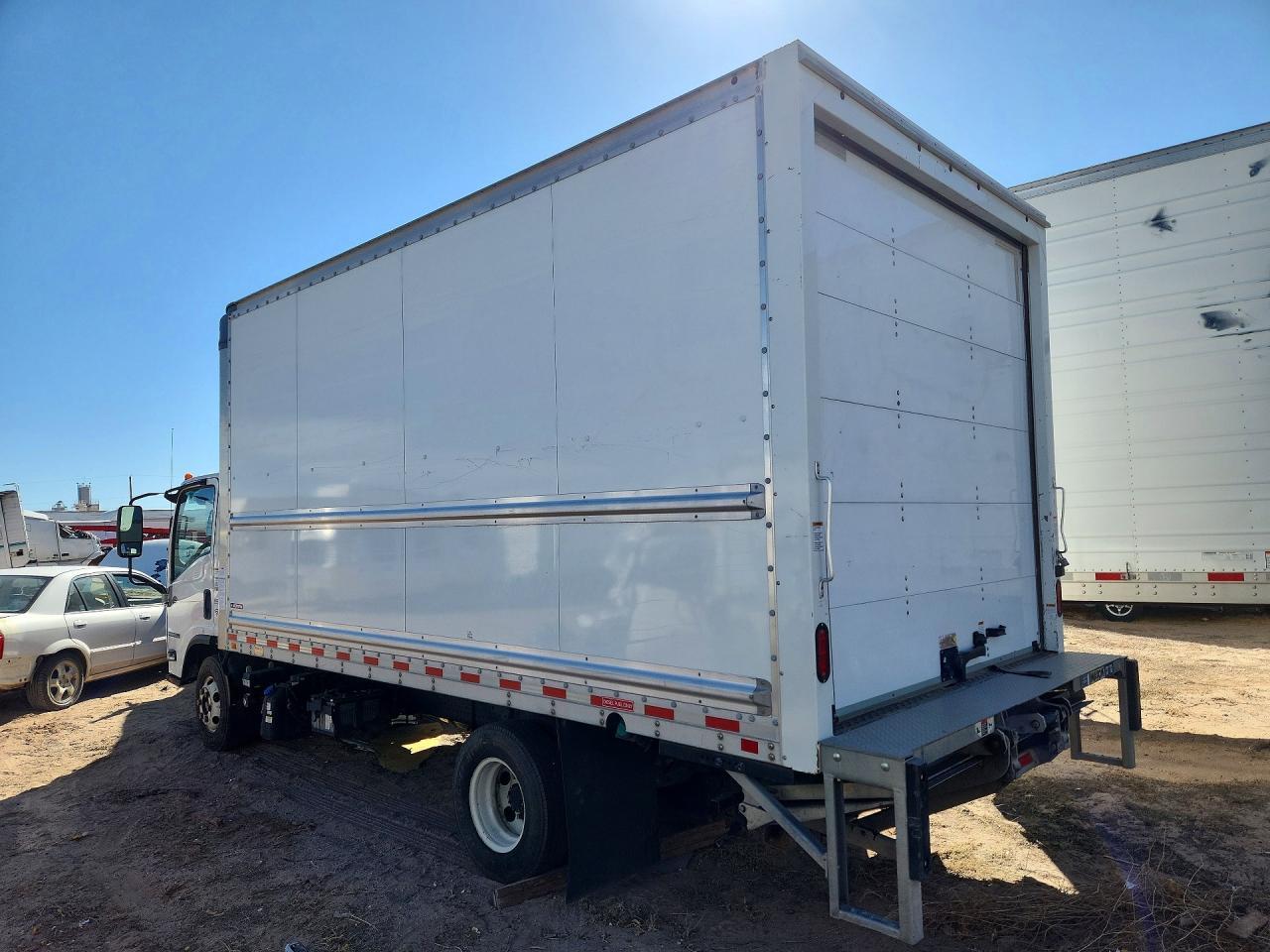 2021 Isuzu NPR HD BOX Truck