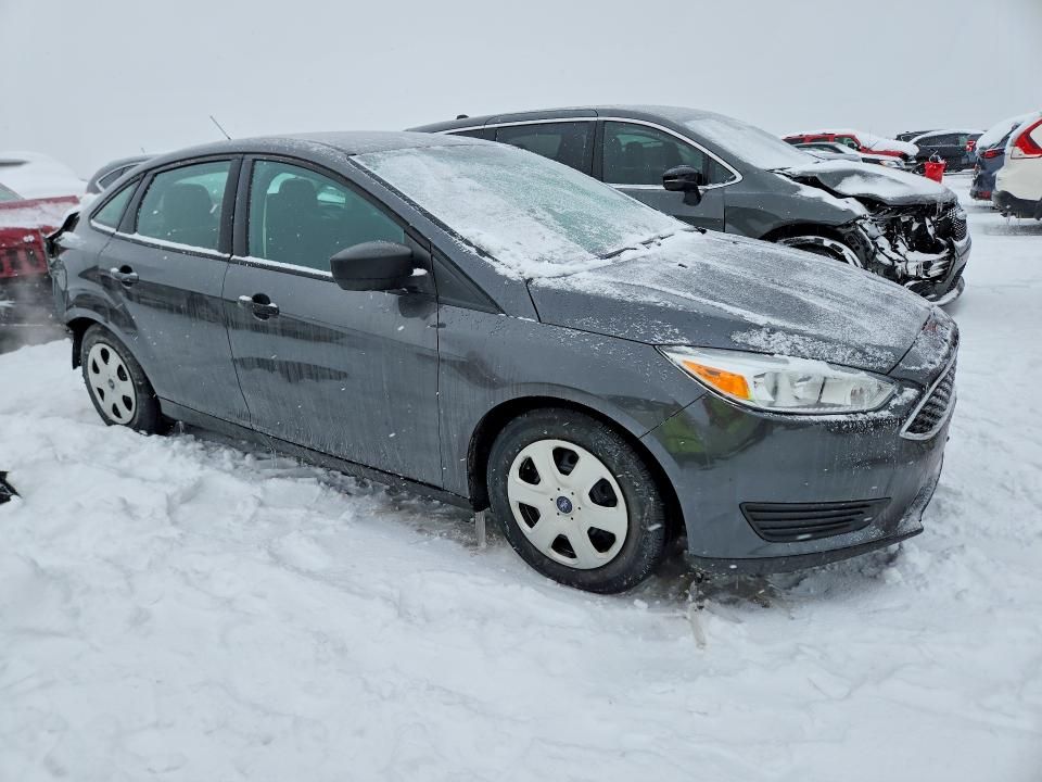 2015 Ford Focus s