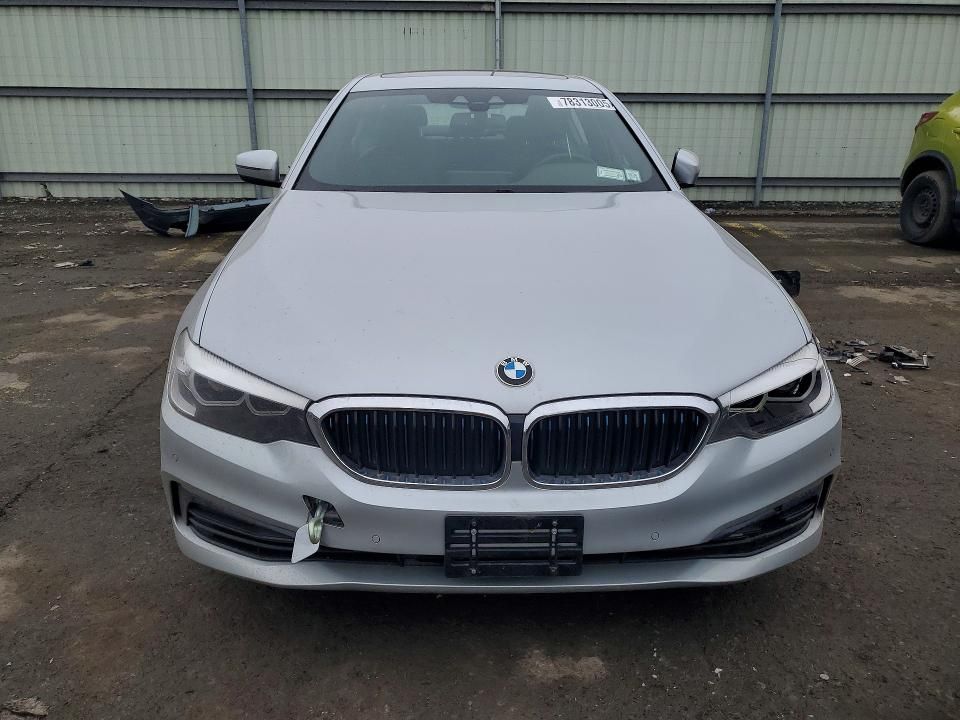 2019 BMW 530xe