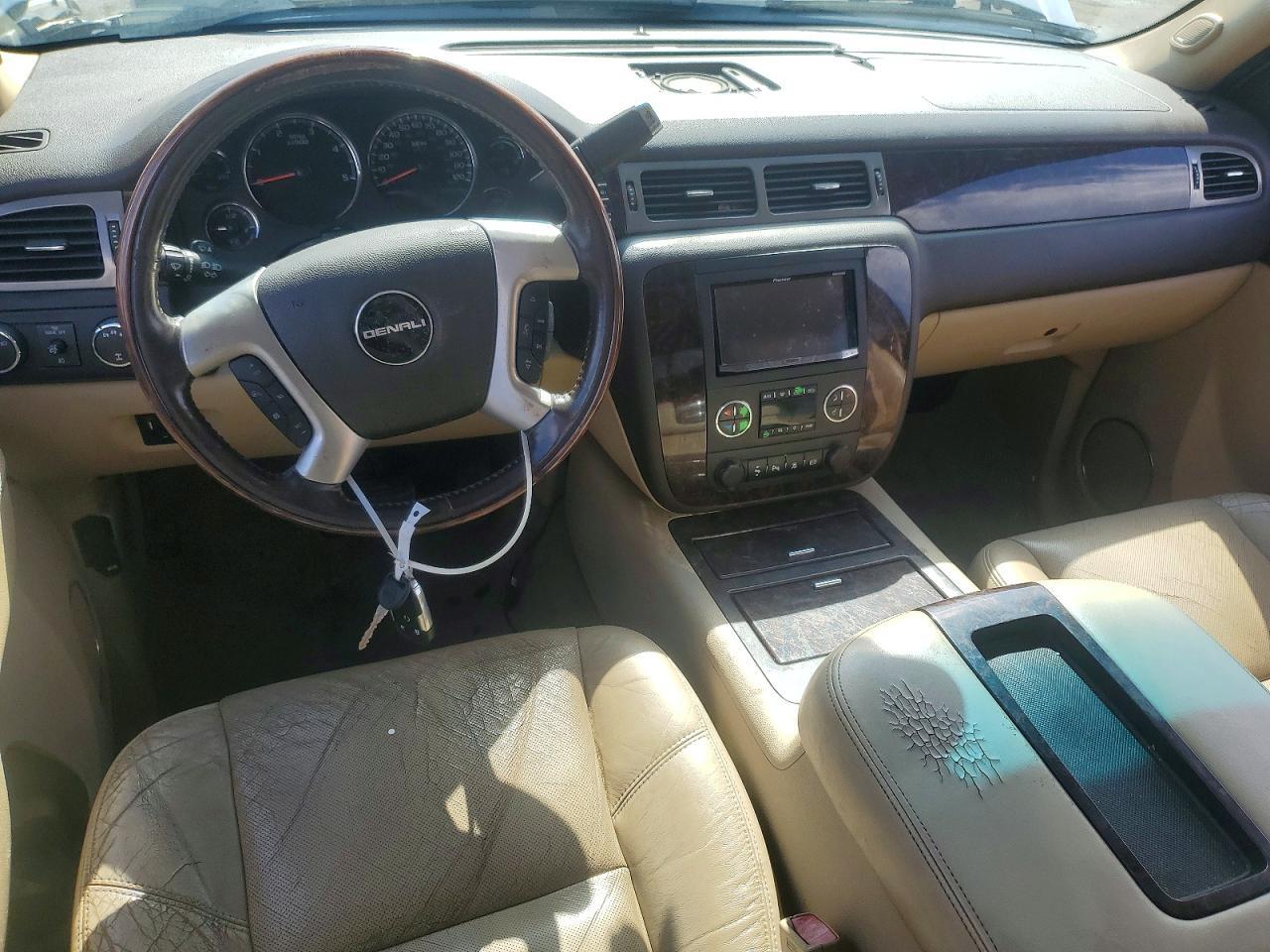 2011 GMC Sierra K2500 Denali