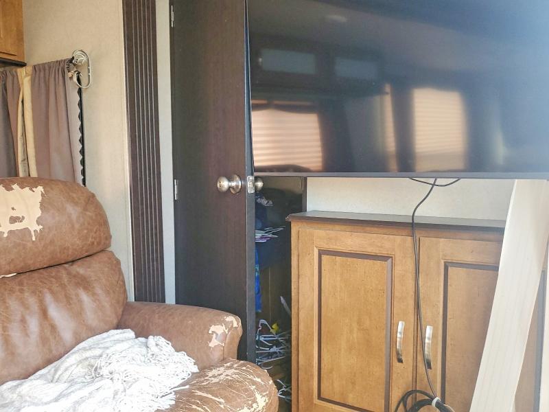 2017 Salem Travel Trailer