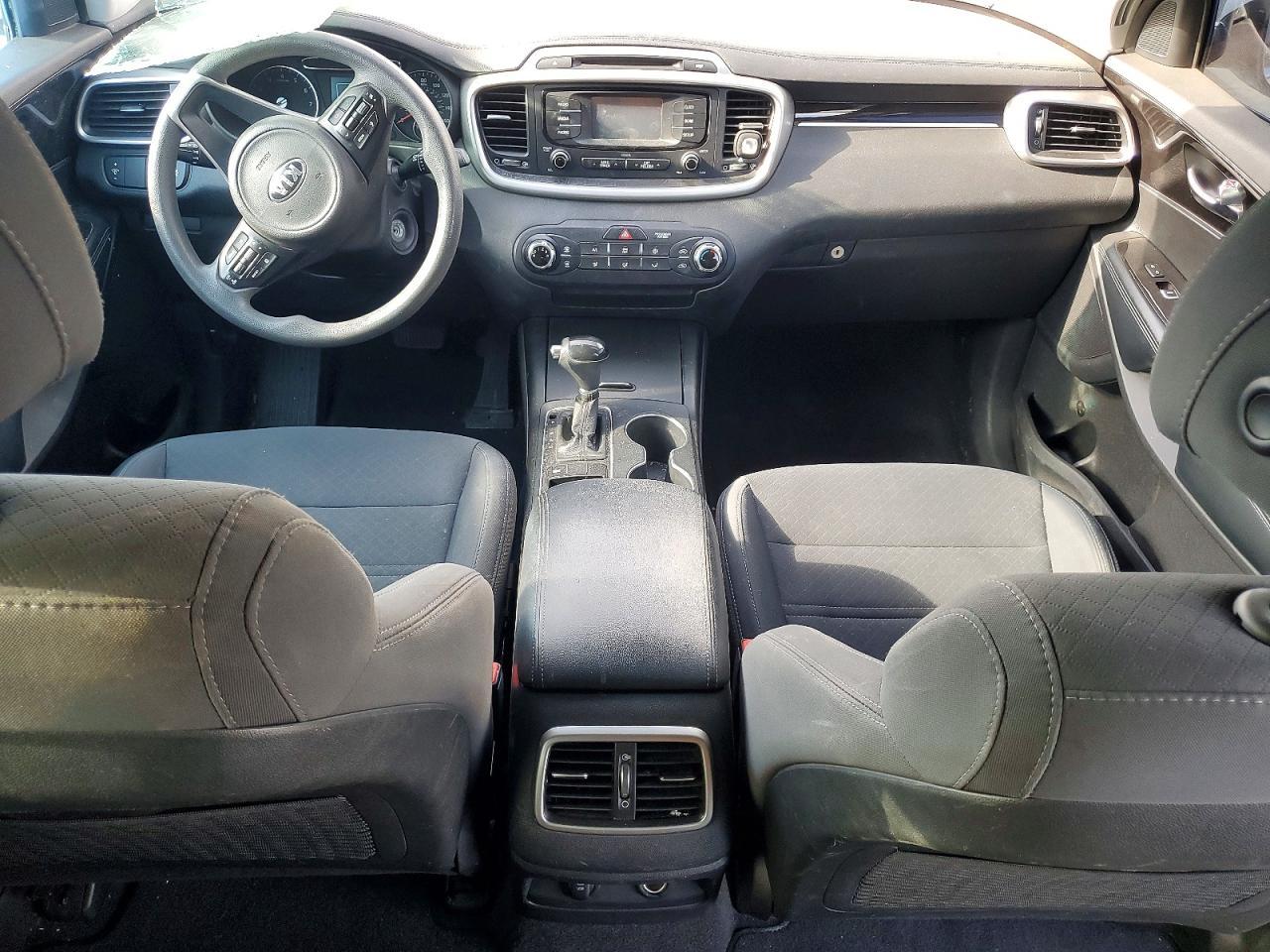 2017 KIA Sorento lx