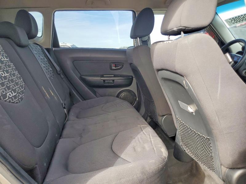 2011 KIA Soul +