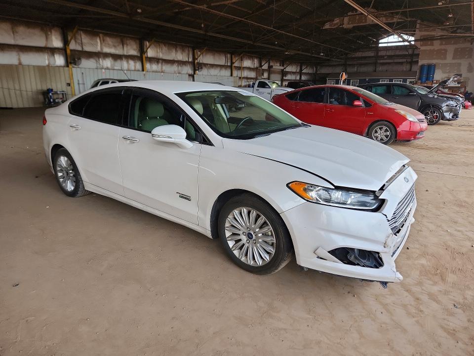 2016 Ford Fusion se Phev