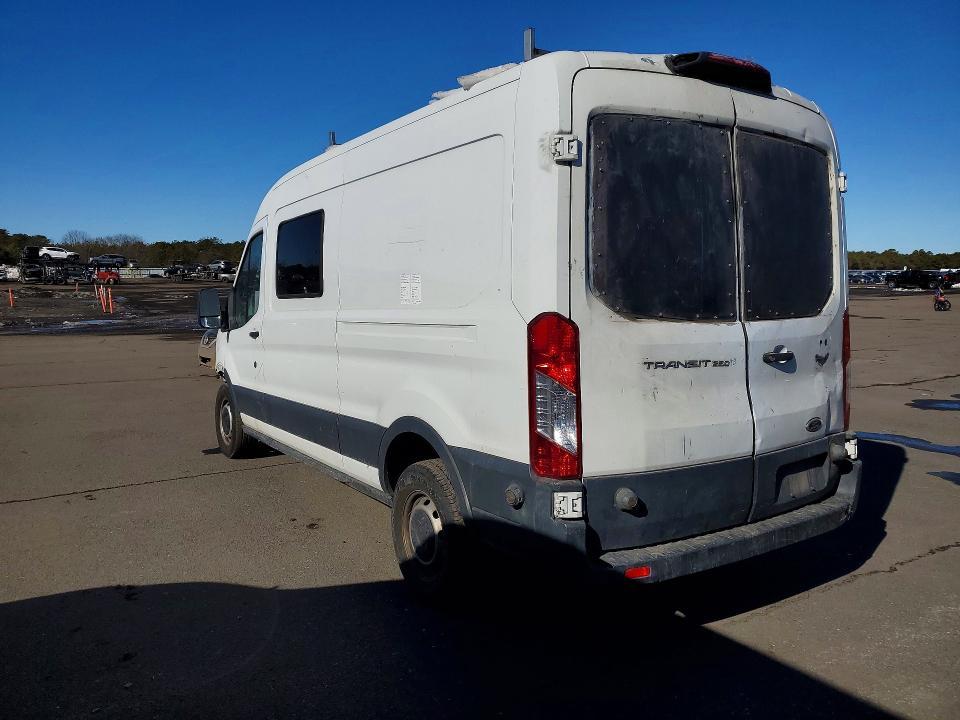 2018 Ford Transit T-250