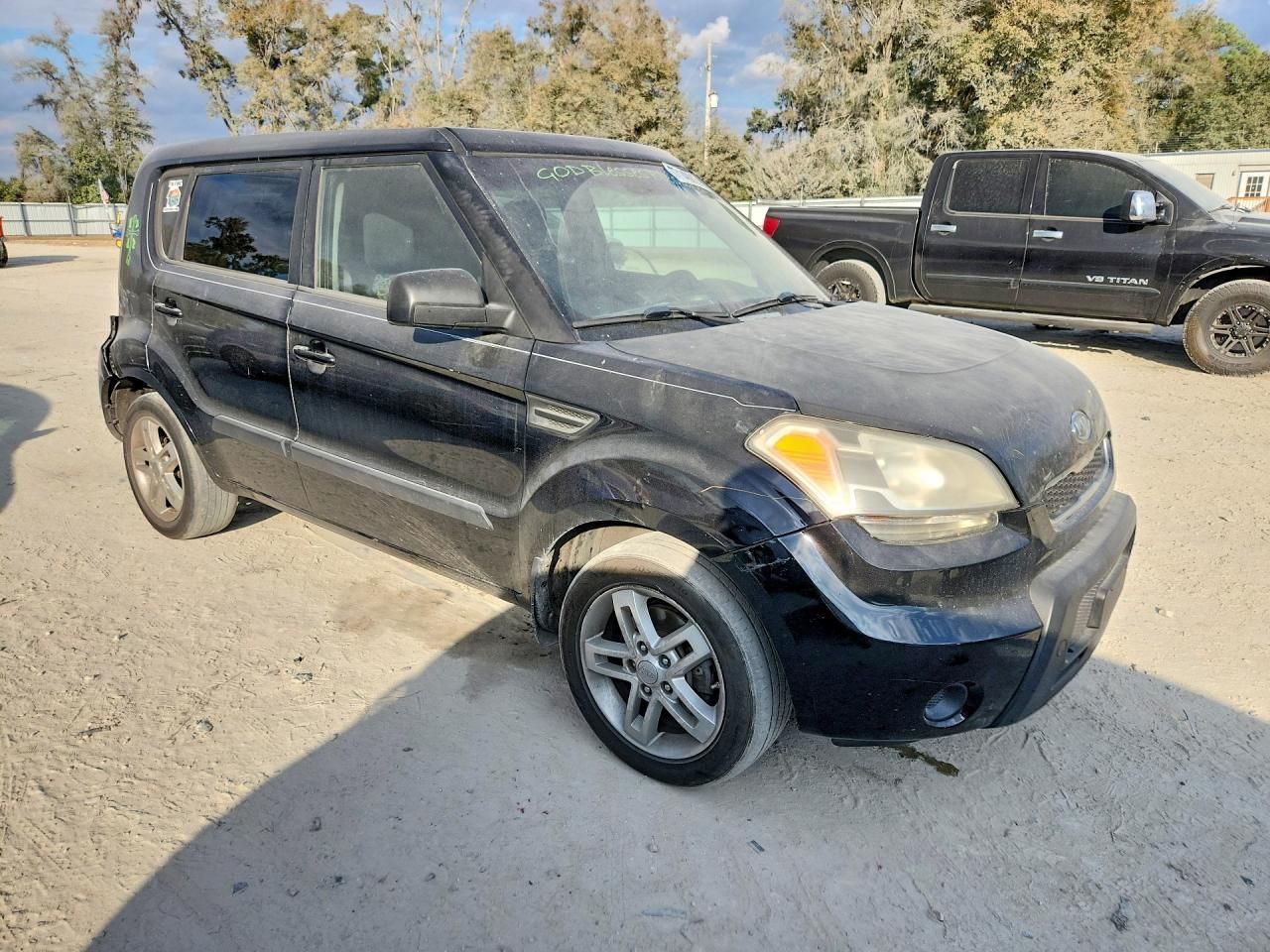 2011 KIA Soul +