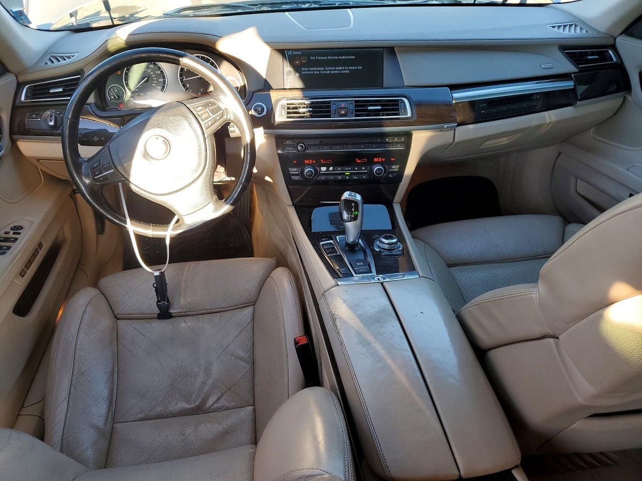 2009 BMW 750 i
