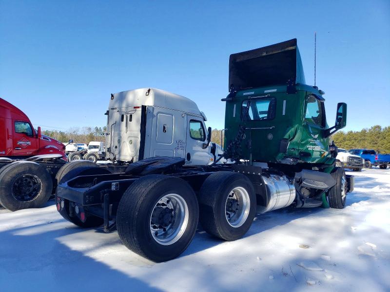 2020 Peterbilt 579