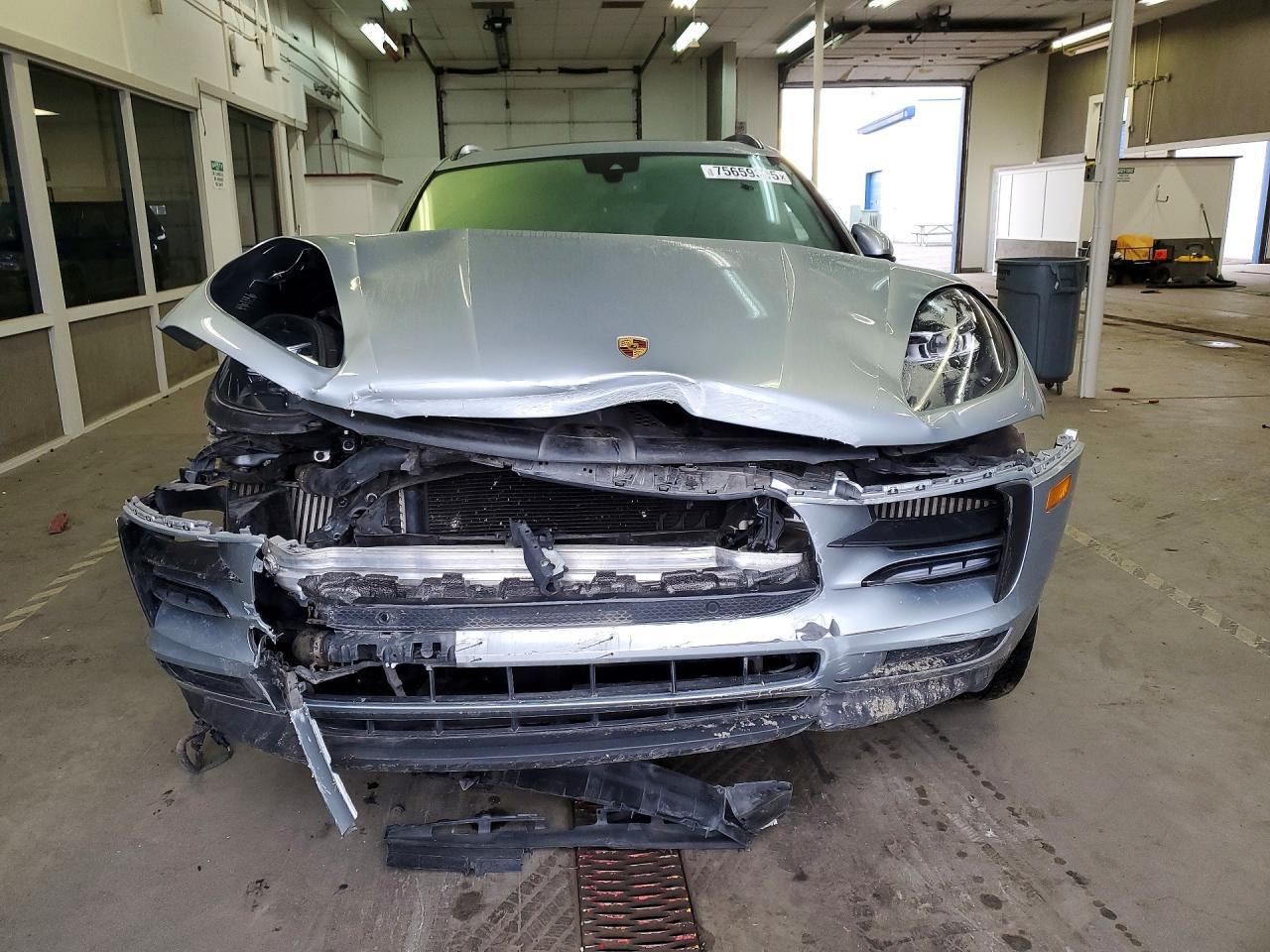 2020 Porsche Macan s