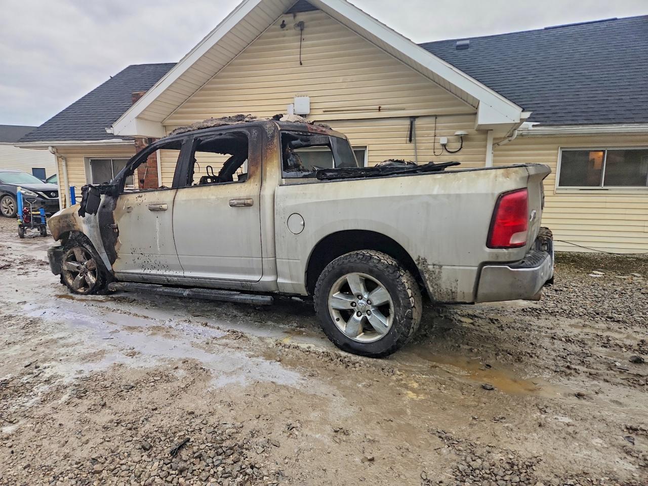 2015 Dodge RAM 1500 SLT