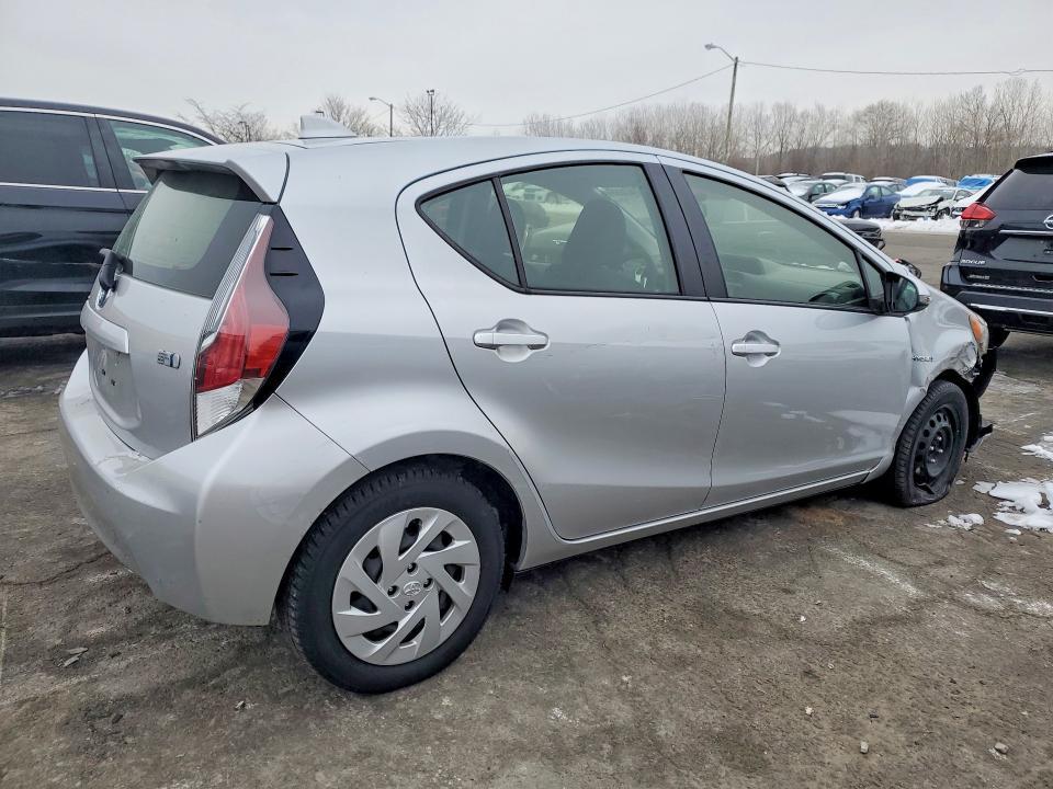 2016 Toyota Prius c