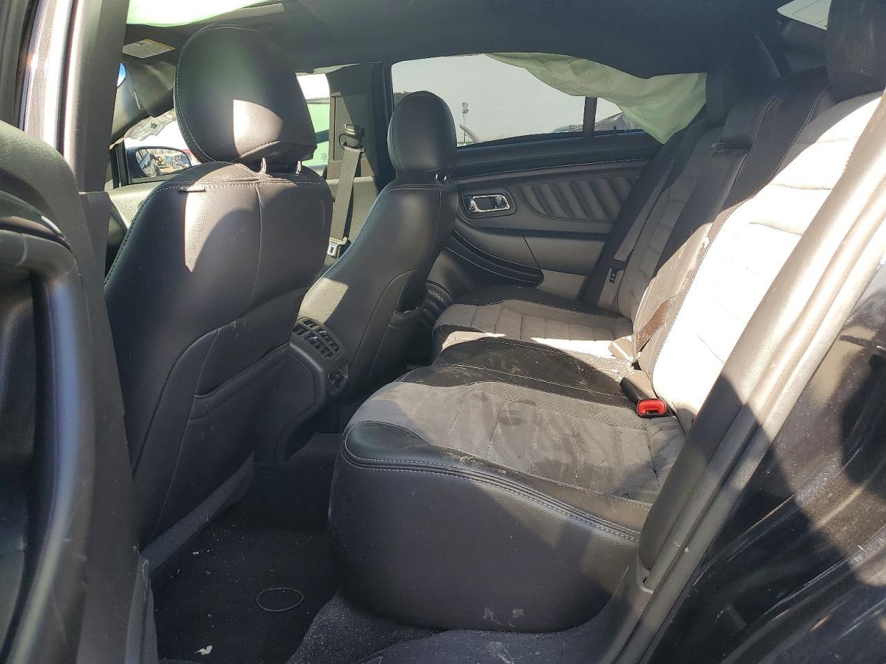 2018 Ford Taurus sho