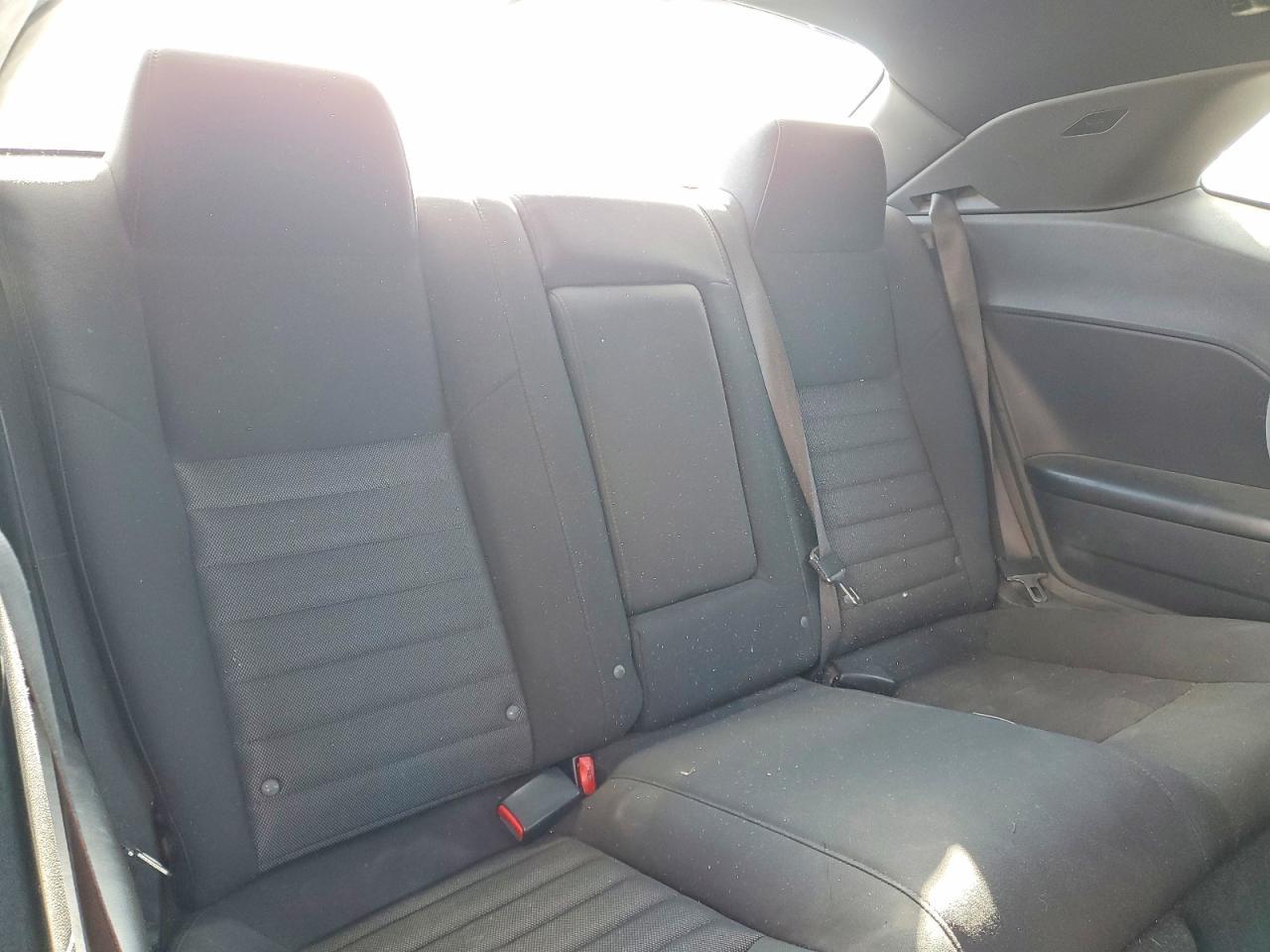 2010 Dodge Challenger se