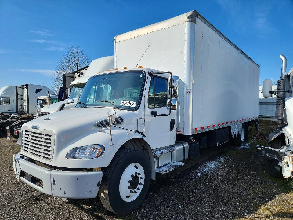 2017 Freightliner Business Class M2 BOX Truck