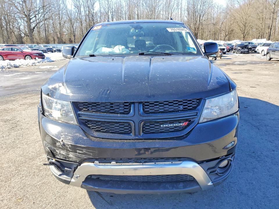 2020 Dodge Journey Crossroad