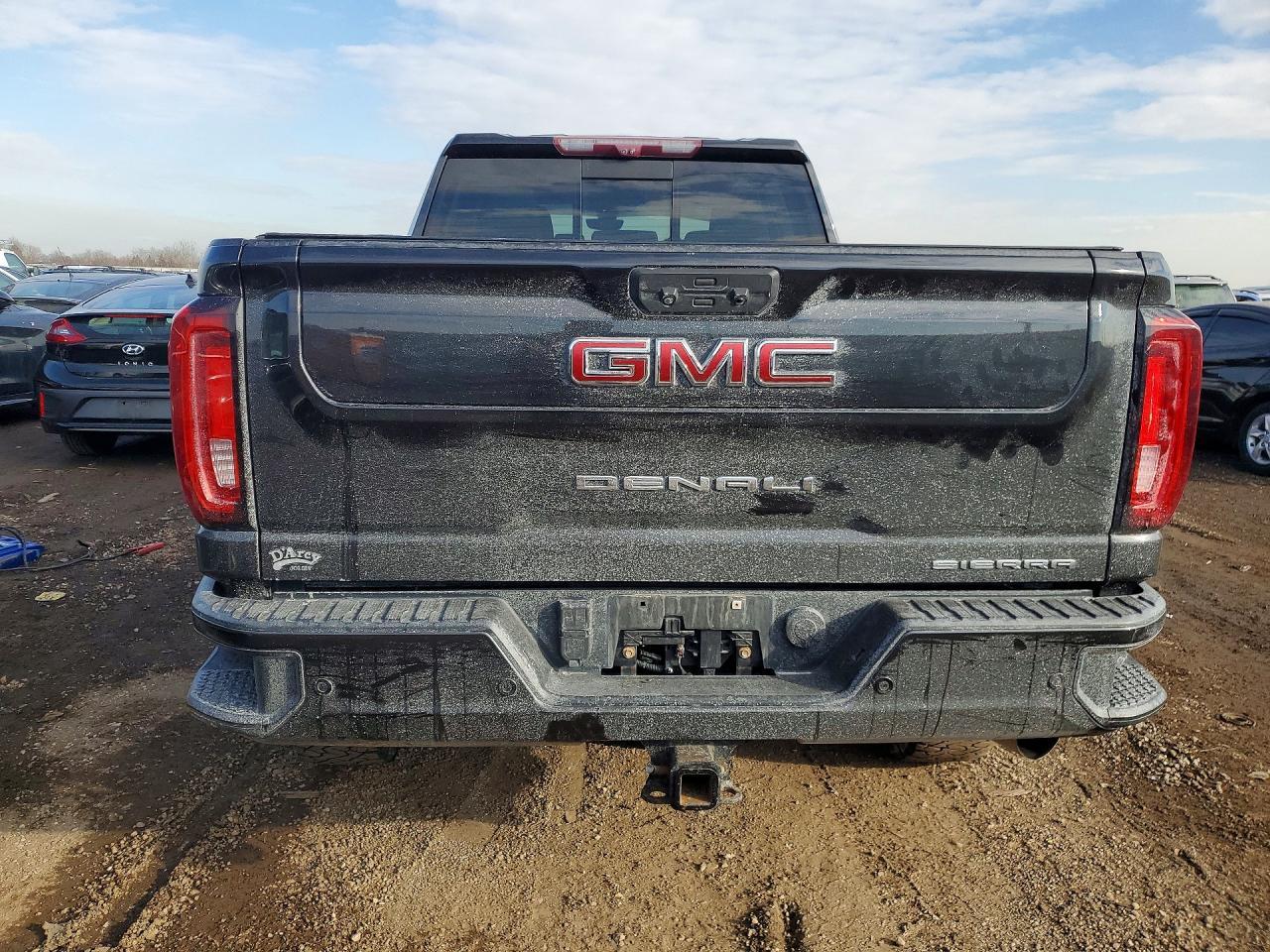 2020 GMC Sierra K2500 Denali