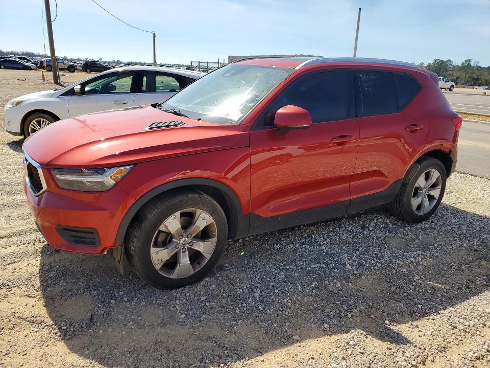 2020 Volvo Xc40 T4 Momentum