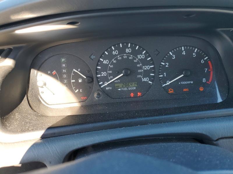2000 Toyota Camry le