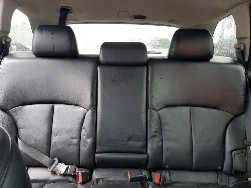 2010 Subaru Outback 2.5i Limited