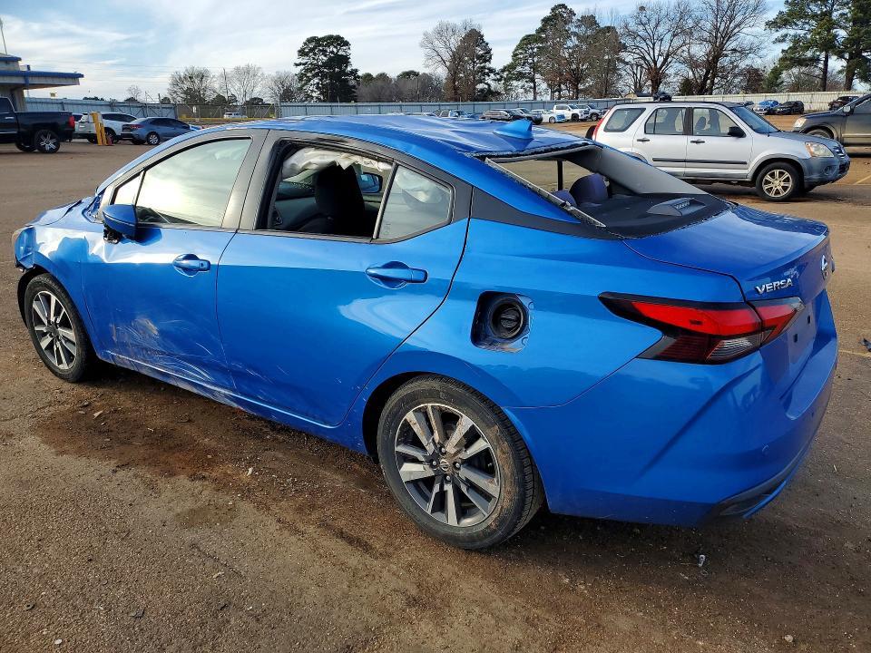 2021 Nissan Versa sv