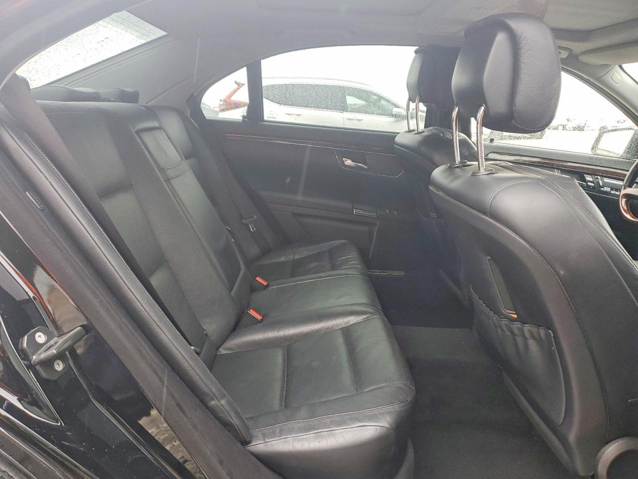 2013 Mercedes-Benz S 550