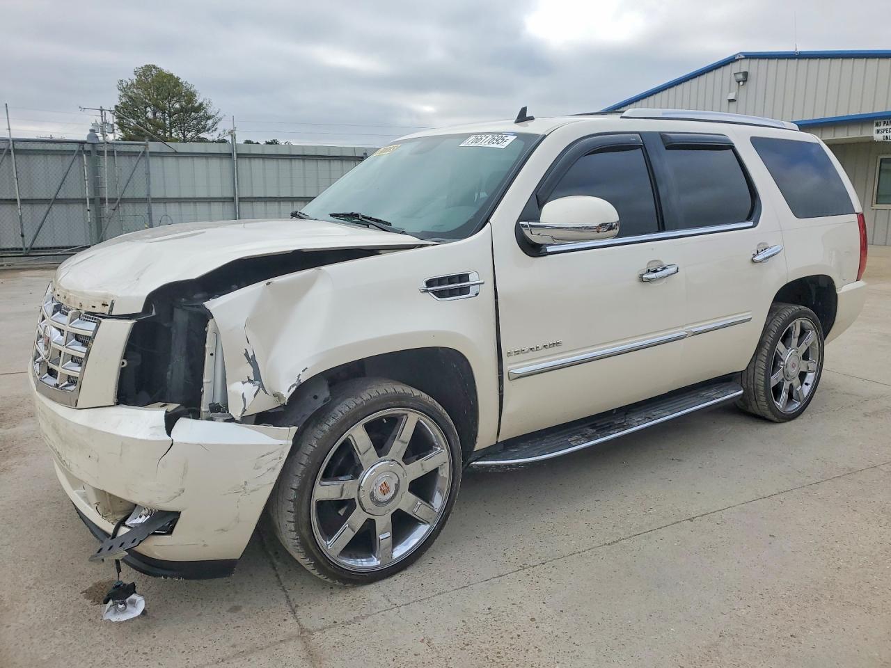 2013 Cadillac Escalade Luxury
