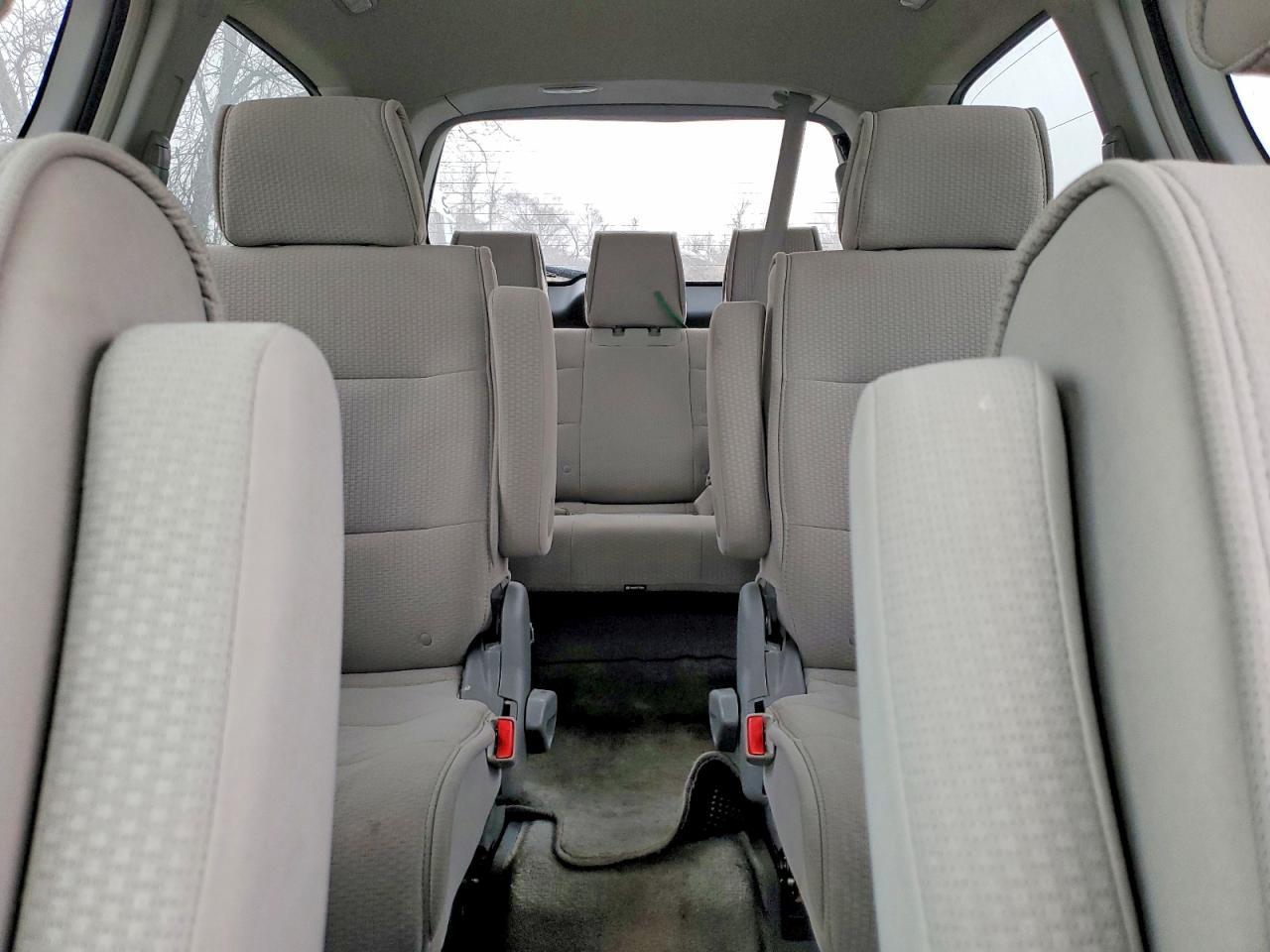 2008 Nissan Quest s