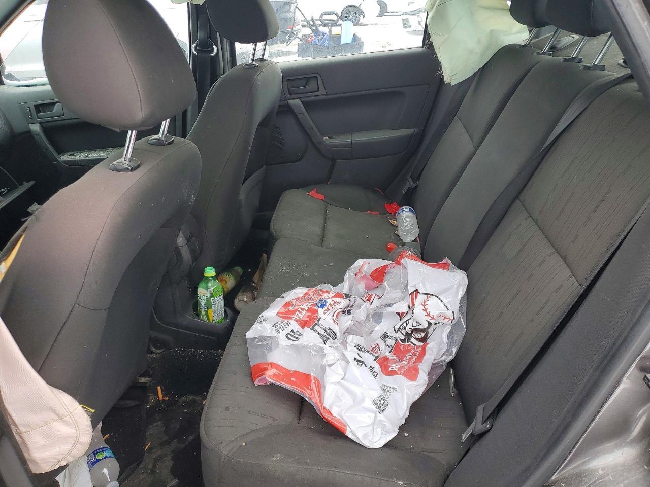 2010 Ford Focus se