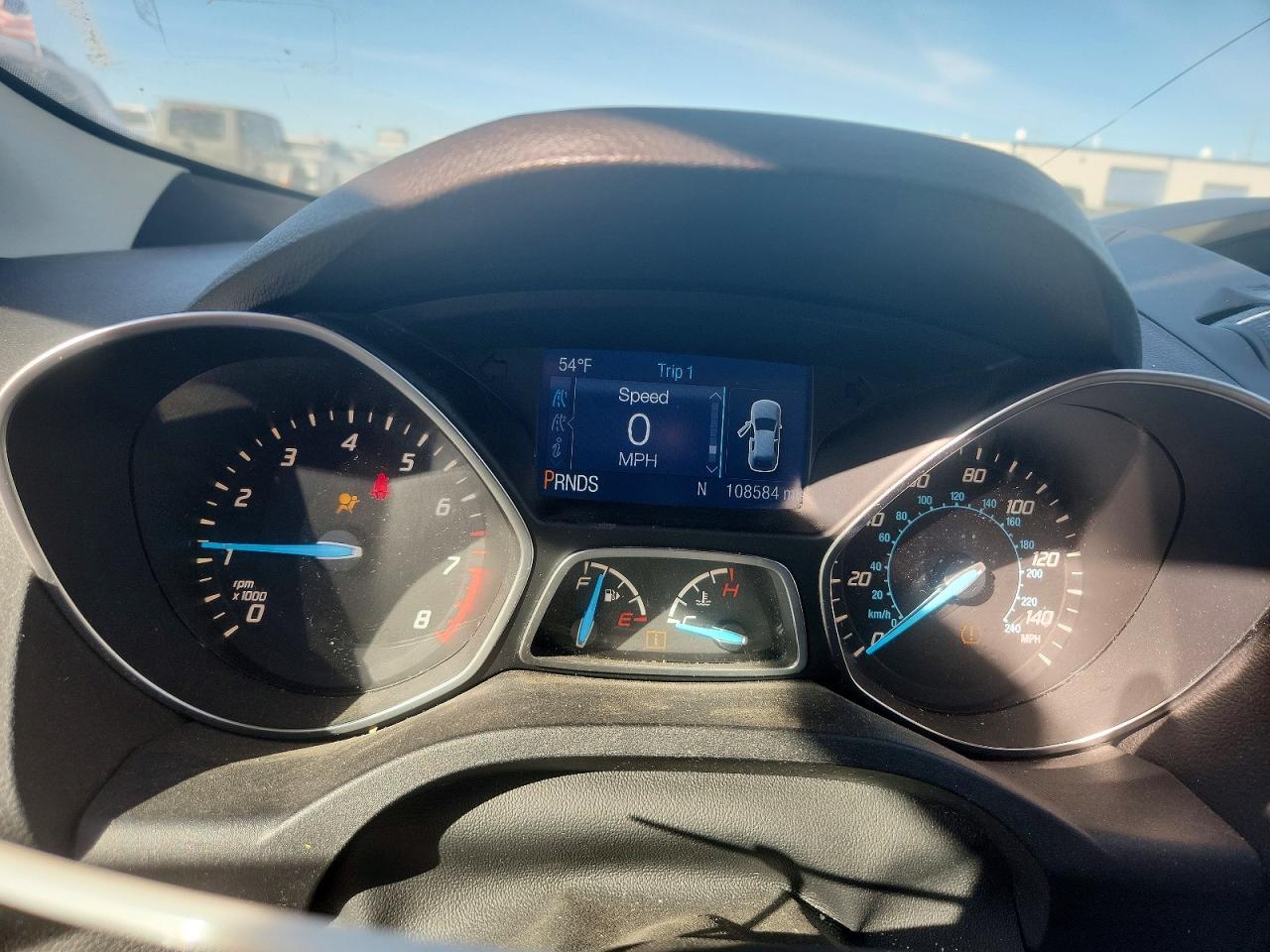 2014 Ford Escape s