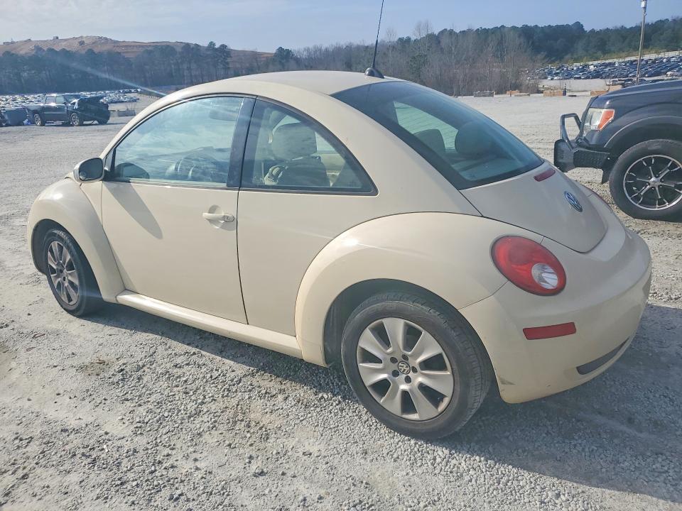 2008 Volkswagen New Beetle s