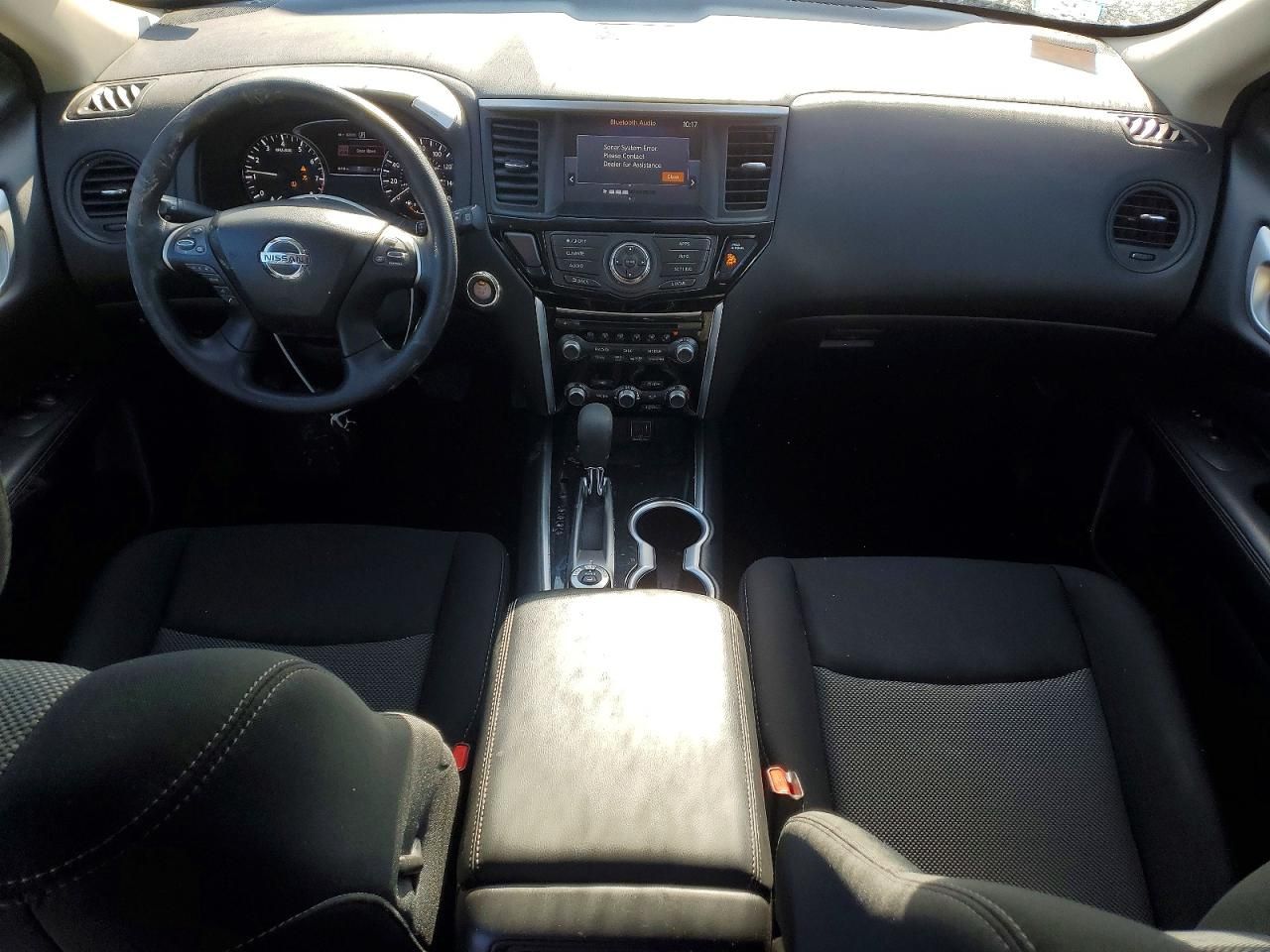 2019 Nissan Pathfinder s