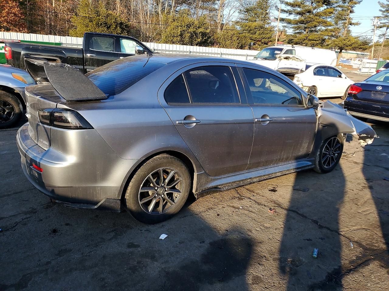 2017 Mitsubishi Lancer es
