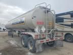 2009 LBT Fuel Tank Trailer
