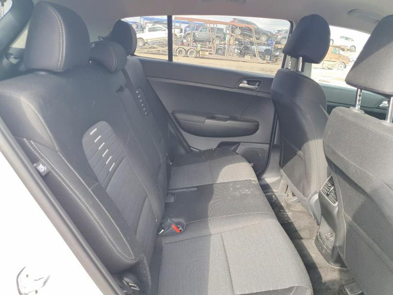 2022 KIA Sportage lx