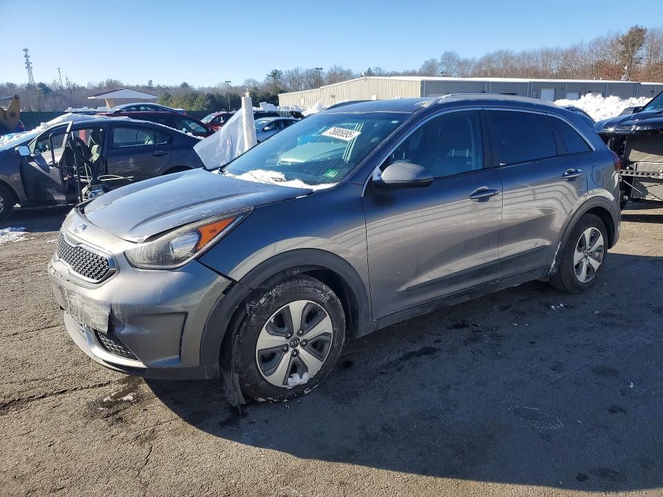 2017 KIA Niro fe