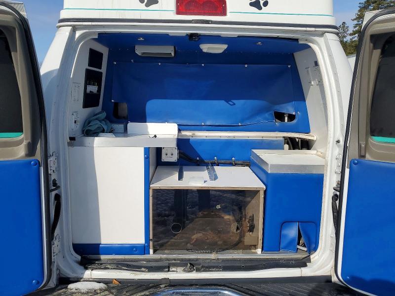 2012 Ford E-350