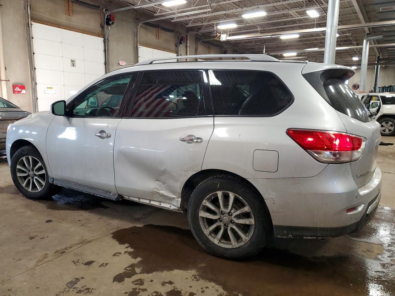 2014 Nissan Pathfinder s