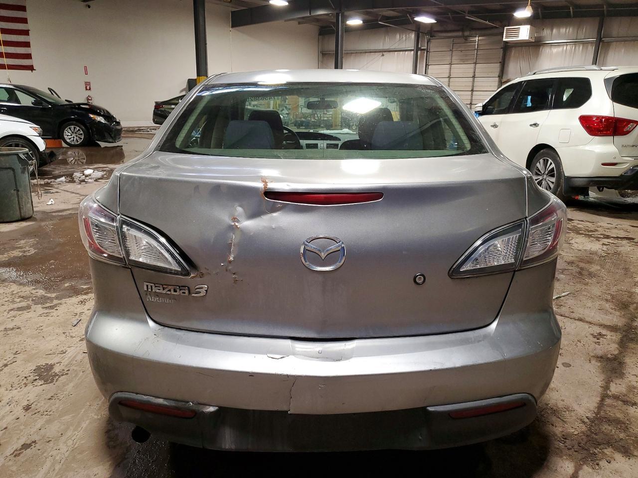 2010 Mazda 3 I