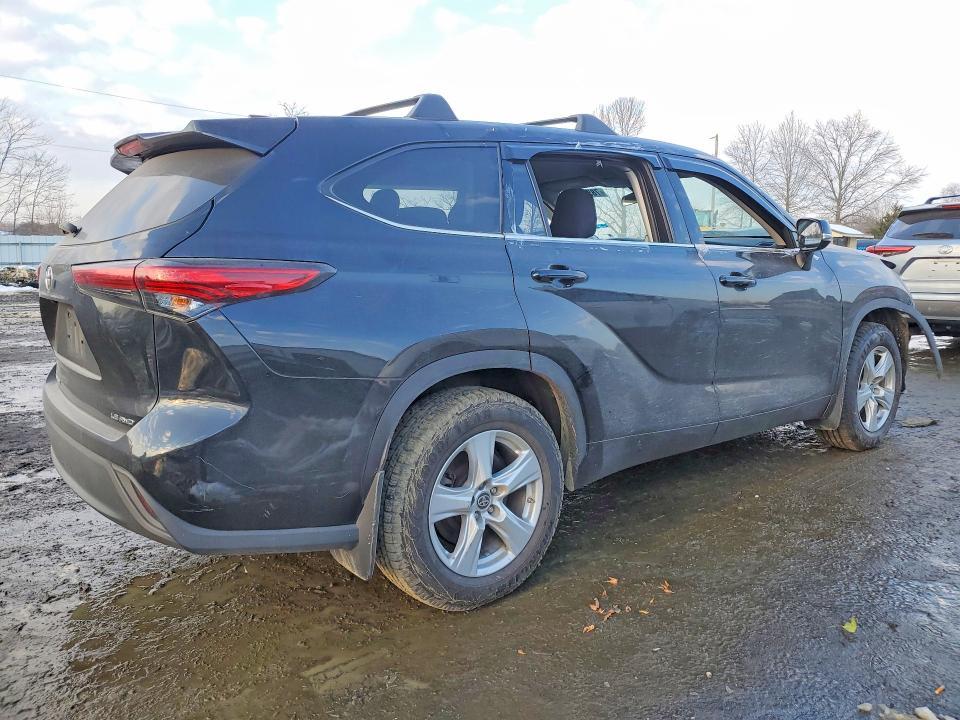 2020 Toyota Highlander le