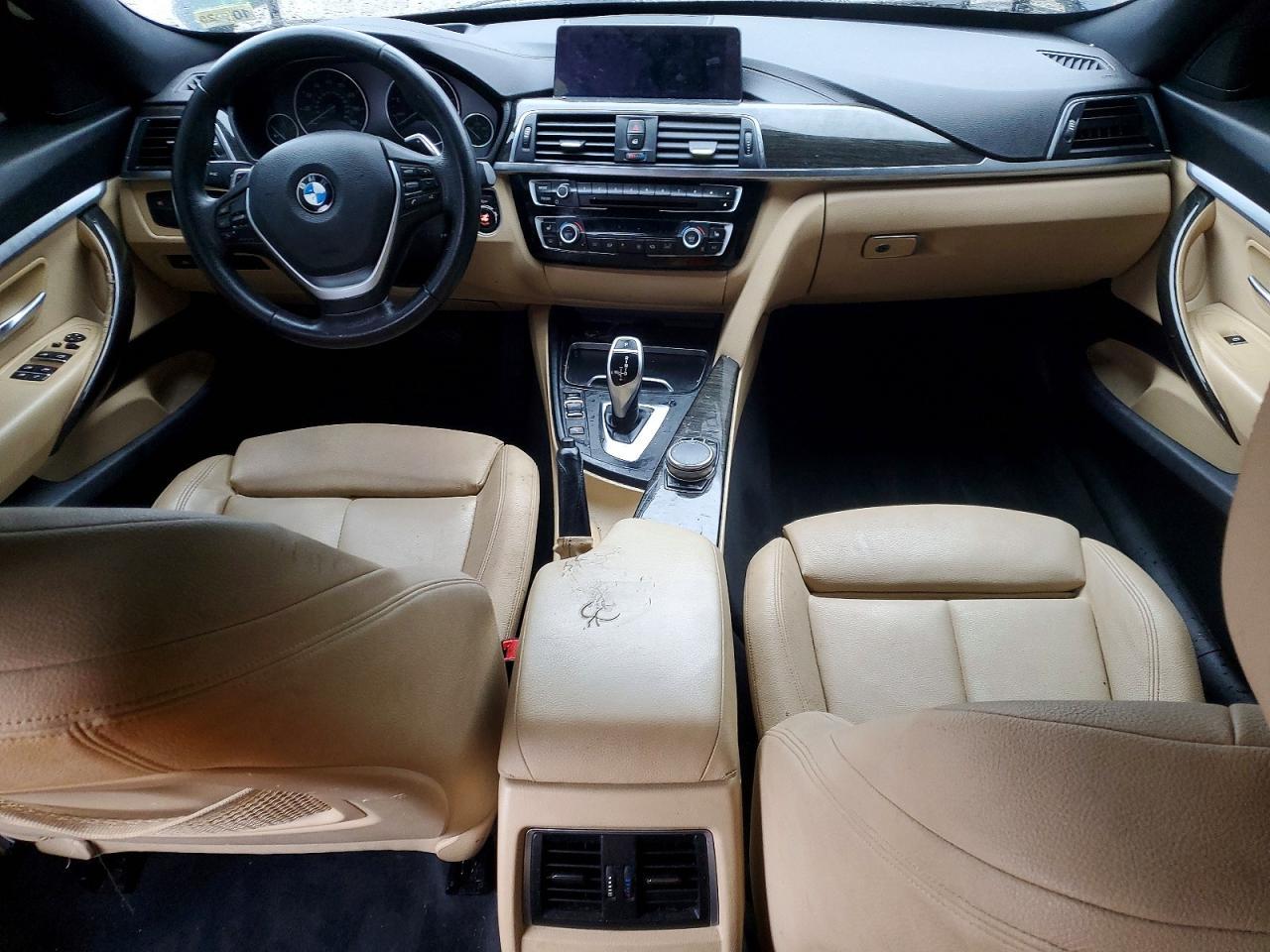 2018 BMW 330 Xigt
